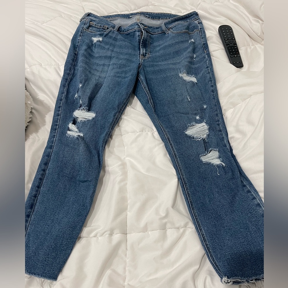 Old Navy Rockstar Super Skinny Jeans